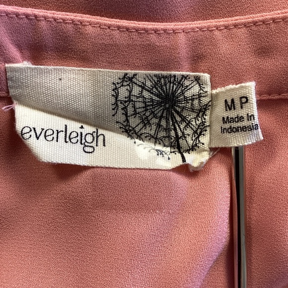 Everleigh Dusty Peach V-Neck Blouse MP - Picture 5 of 12